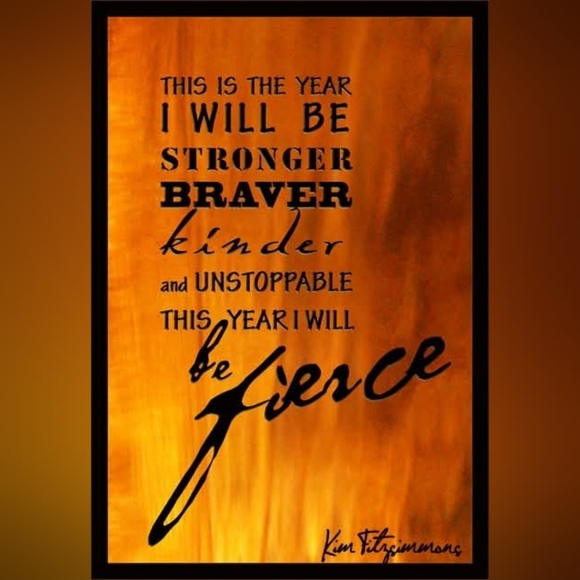 Bailey's Closet Live Show! - Picture 3 of 3